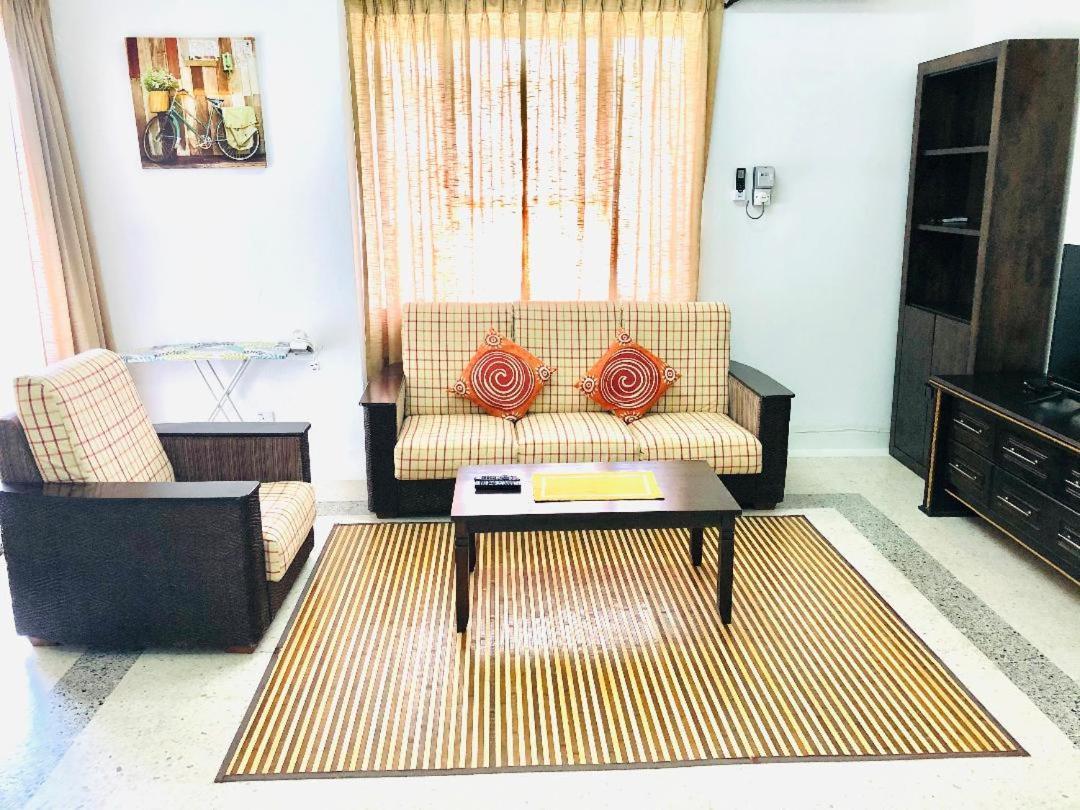 Kerteh Apartment Extérieur photo