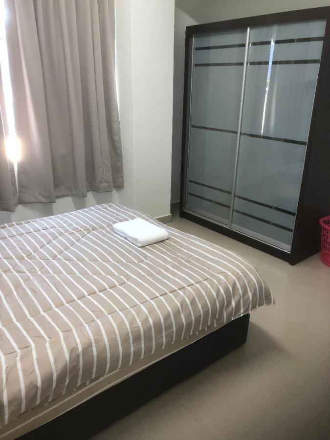 Kerteh Apartment Extérieur photo